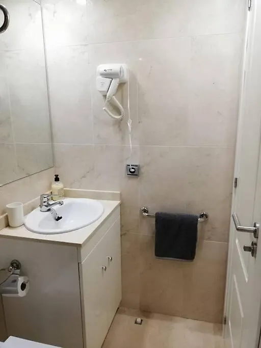 Apartamento Atico A 200 Mts De La Playa Benalmádena